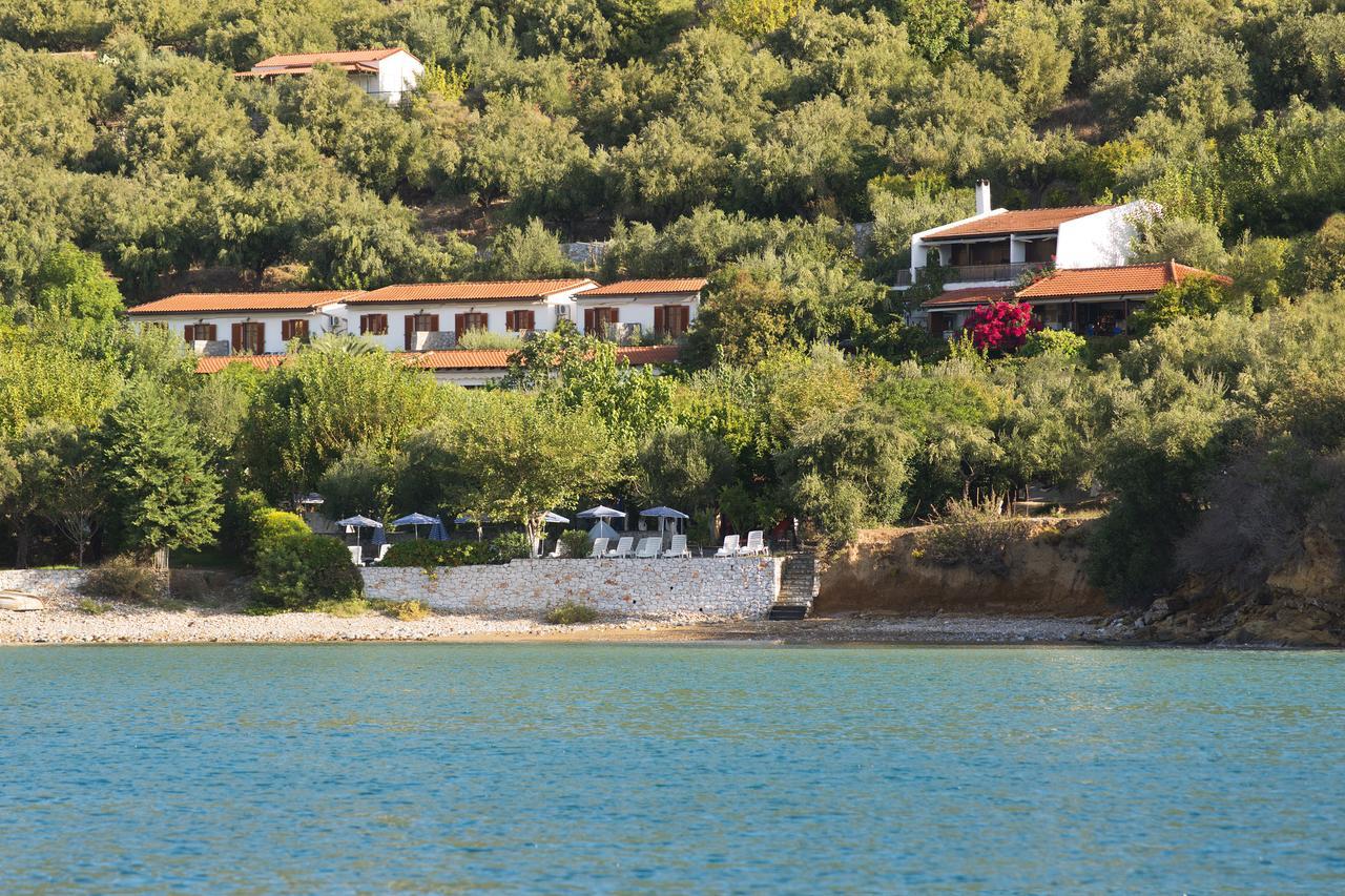 Kotronas Bay Bungalows Eksteriør bilde